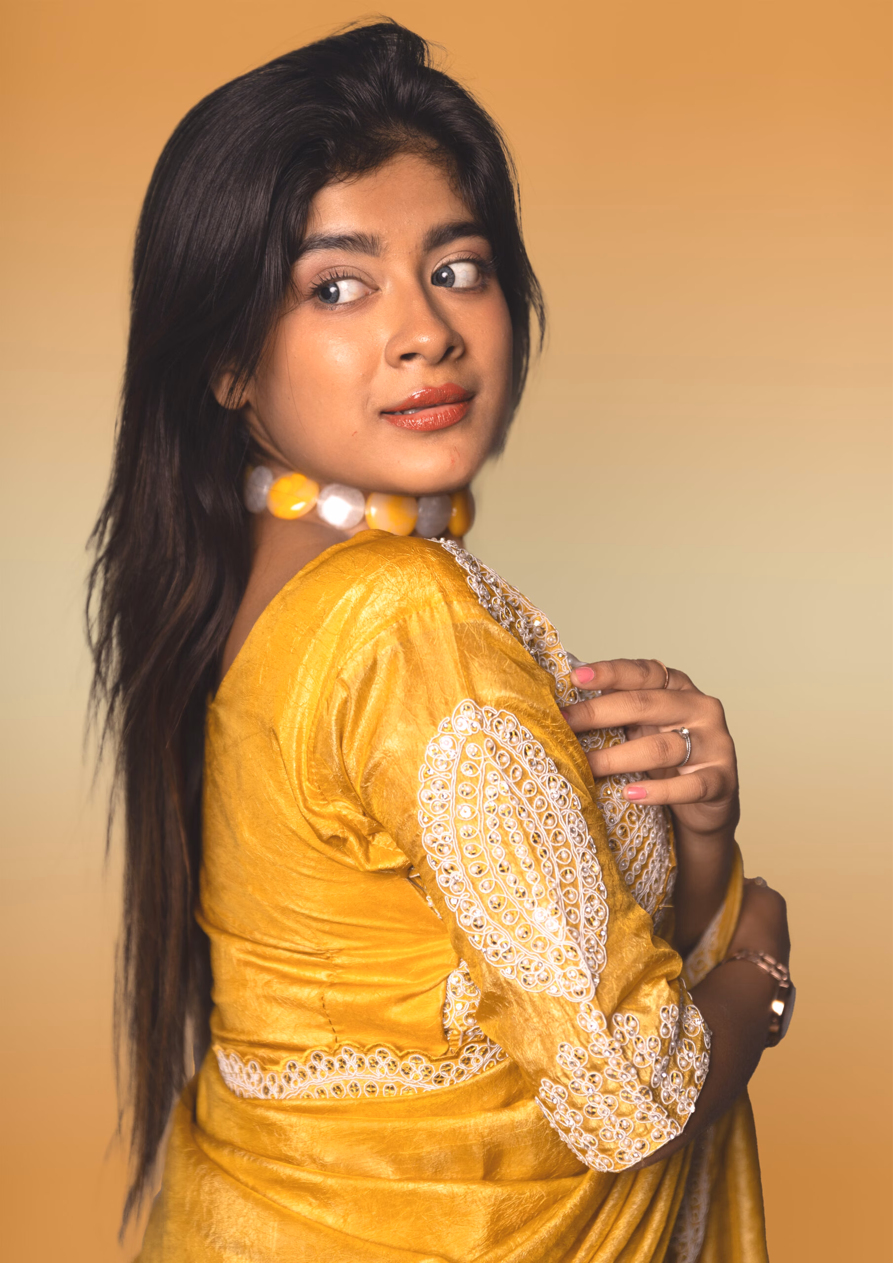 Yellow Sheen Saree with Stitched Embroidered Blouse - Image 6