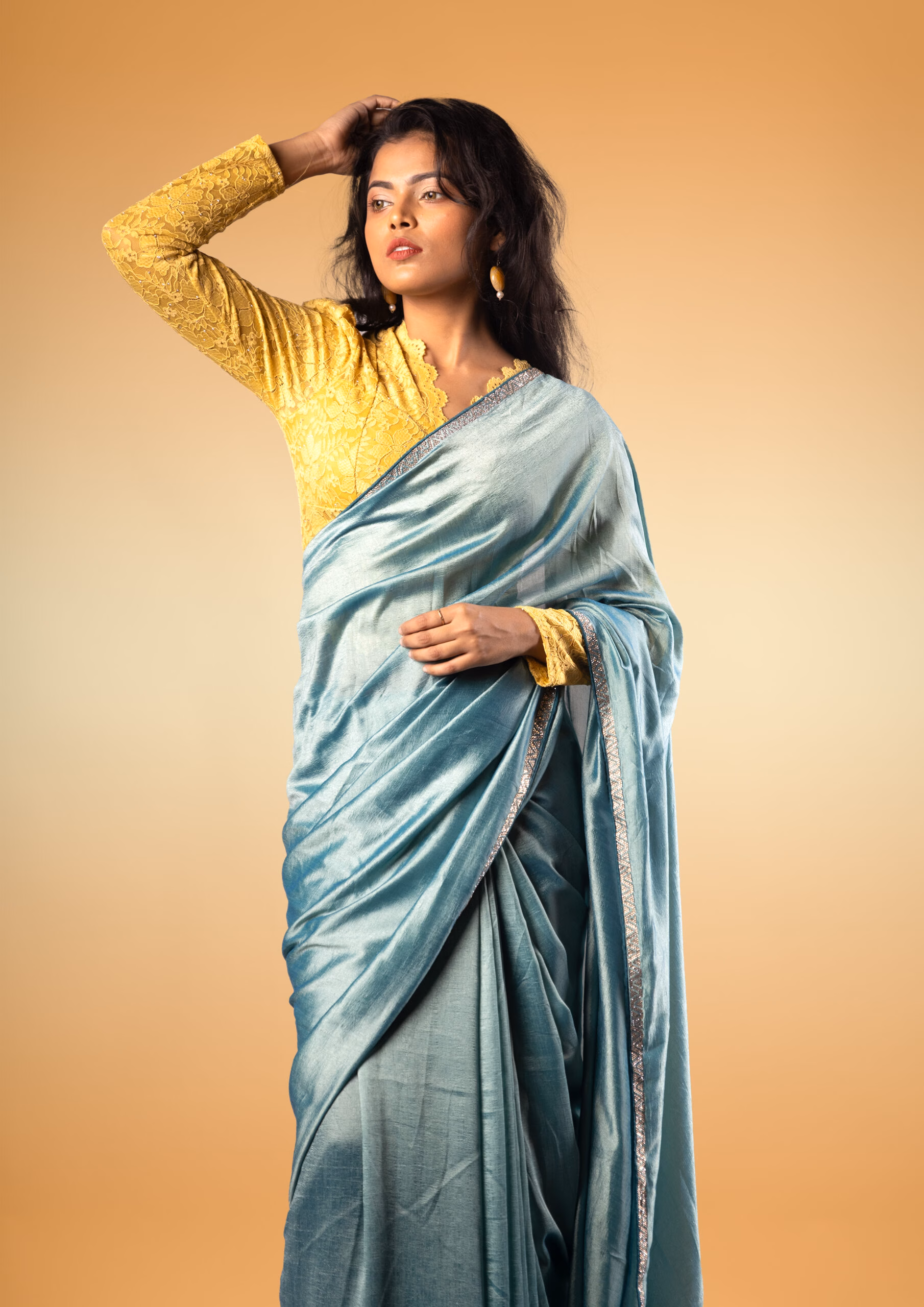 Teal Blue Sheen Saree with Unstitched Embroidered Blouse Piece - Image 3