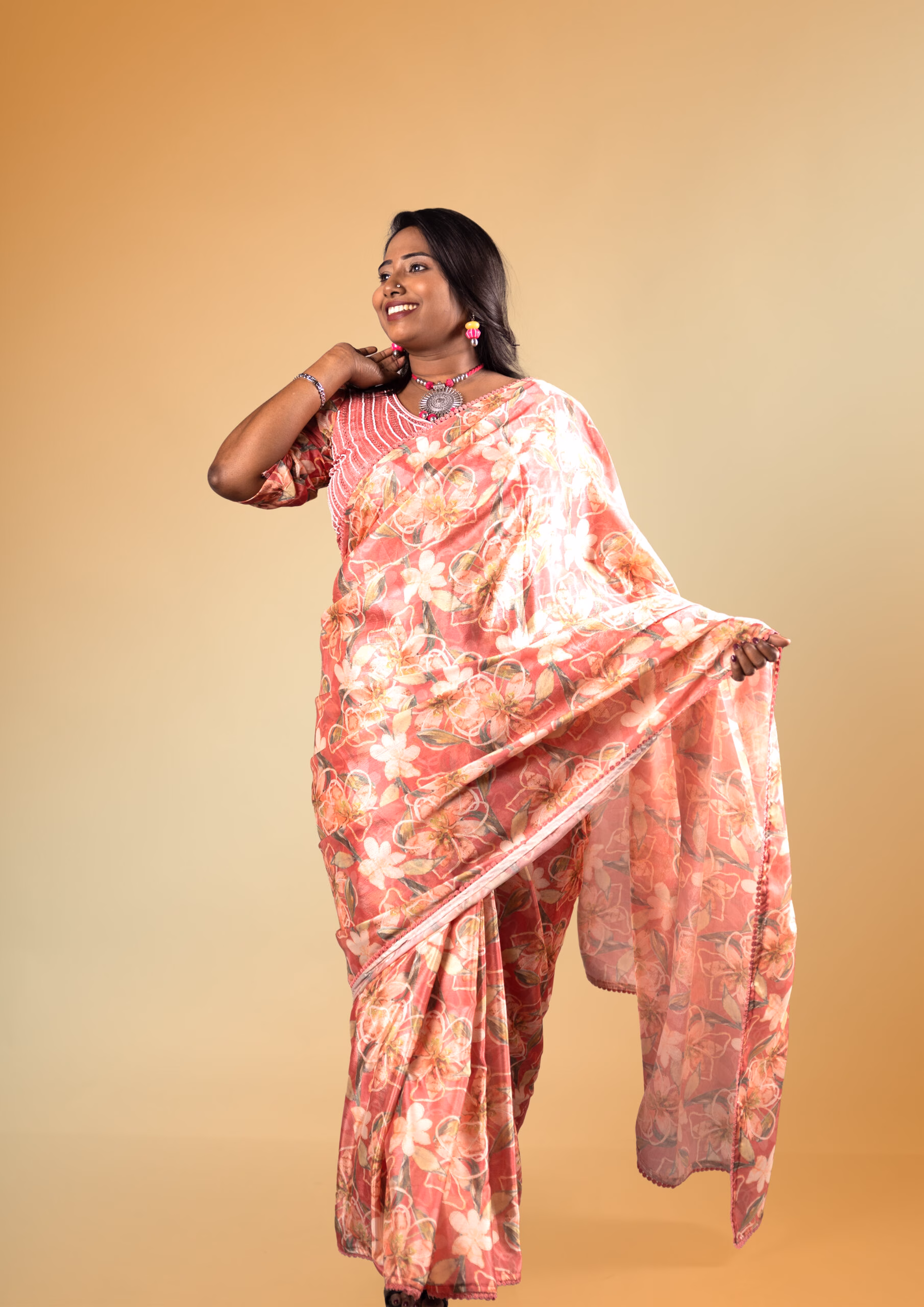 Floral Bliss Pink Peach Chiffon Saree with Embellished Blouse - Image 5